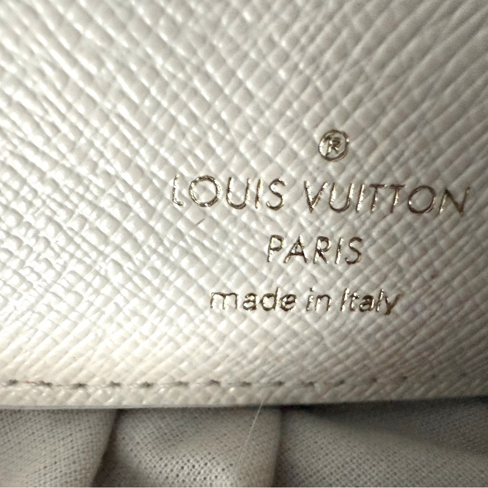 Louis Vuitton Victorine by the Pool pink Wallet - Picture 4 of 9